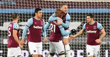 West Ham vs Aston Villa 2-1: Sapu Bersih, Luar Biasa!