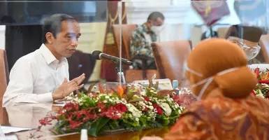 Luncurkan Bantuan Tunai, Jokowi: Jangan Dibelikan Rokok