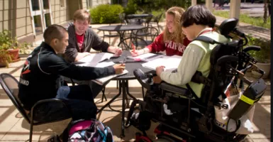 Penyandang Disabilitas Bisa Dapatkan Beasiswa