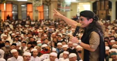Gus Miftah Lega Jokowi Cabut Perpres Investasi Miras