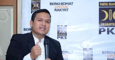 PKS Beri Pernyataan Telak, Bandingkan Kerumunan Jokowi dan HRS