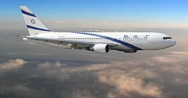 Arab Saudi Tak Berdaya, Pesawat Israel Melintas di Atas Ka'bah