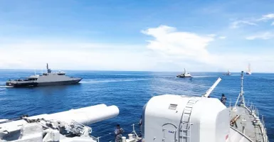 Kapal Perang Indonesia Manuver di Laut Sulawesi, Ada Apa?