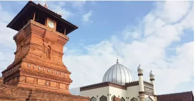 3 Masjid Berdesain Tak Biasa, Cocok untuk Berwisata Religi