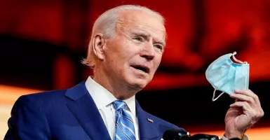 Duh, Kaki Joe Biden Keseleo saat Mengejar Anjing