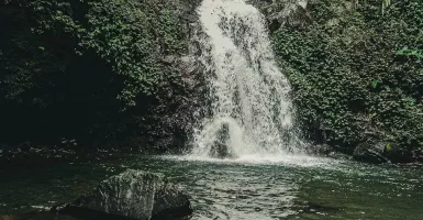 Mau Awet Muda? 3 Wisata Air Terjun ini Bisa Jadi Solusinya