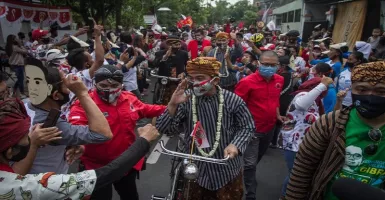 Gibran Berpeluang Menang Pilkada Solo, Bobby Bisa Rontok di Medan