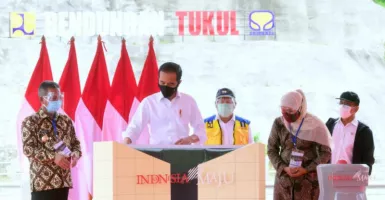 Aksi Gila Jokowi Jadi Sorotan, Denny Siregar Sampai Melongo