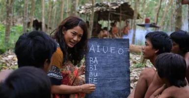 Bikin Mewek, Tonton 4 Film tentang Perjuangan Guru di Pelosok