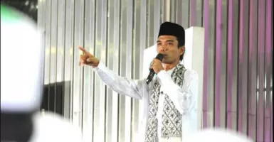 UAS Galang Dana demi Beli Kapal Selam, Jubir Prabowo Langsung...