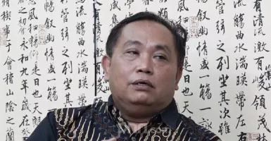 Arief Poyuono Bongkar Ada Anggota DPR Jadi Beking Penimbun Gula