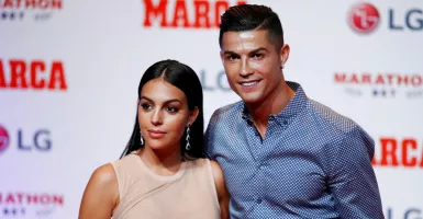 Bak Malaikat, Ronaldo dan Georgina Lakukan Hal Mulia ke Bocah Ini