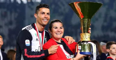 Bukan ke Real Madrid, Sang Ibu Beri Kode Klub Baru Ronaldo