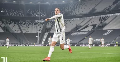 3 Bukti Ronaldo Bukan Manusia di Laga Juventus vs Crotone
