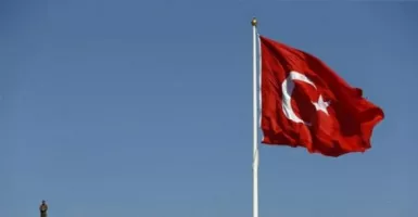 Turki Larang Semua Benda Berbentuk Mata, Ternyata Ini Alasannya