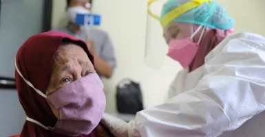 3.006 Lansia Telah Disuntik Vaksin Sinovac di Jakarta Utara