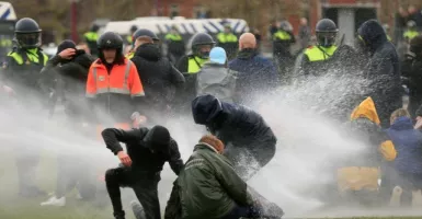 Belanda Mencekam! Ratusan Orang Ditangkap, Polisi di Mana-mana