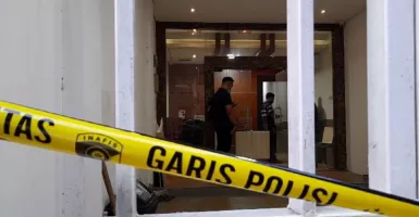 Munarman Ditangkap, Bekas Kantor Eks FPI Digeledah Polisi dan TNI