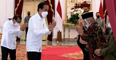 Jokowi Dahsyat, Amien Rais Sampai Dibuat Nunduk