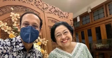 Analisisnya Salah Lagi, Nadiem-Megawati-PDIP Akrab Banget