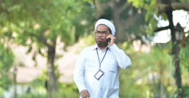 Ali Ngabalin Makin Jemawa, 2 Ketua Muhammadiyah Disuruh Mundur