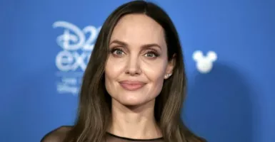 Terhalang Mantan Suami, Angelina Jolie Ingin Keliling Dunia