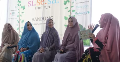Fashion Designer Optimistis Indonesia Jadi Kiblat Muslim Dunia