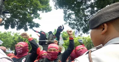 Buruh Siap Turun ke Jalan Tolak UMP DKI Jakarta
