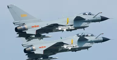 China Nggak Takut Perang, 12 Jet Tempur Tantang Amerika