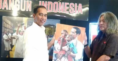 Foto Presiden Jokowi Gendong Anak Papua Sumpah Keren Banget