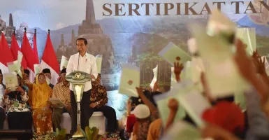 Dari Purworejo, Jokowi Serahkan 5000 SHM Bagi Warga Magelang
