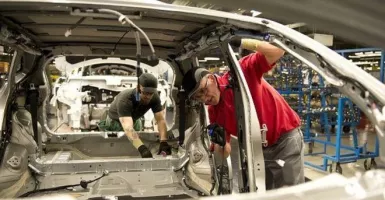 Alami Krisis Keuangan, Nissan Akan PHK Belasan Ribu Karyawan