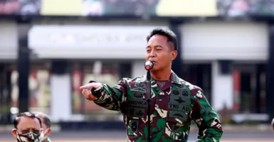 Luar Biasa, Orang Dekat Jokowi Ini Bisa Jadi Panglima TNI Baru!