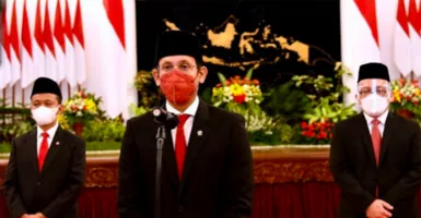 Masih Dipercaya Jokowi, Alhamdulillah Nadiem Tak Kena Reshuffle