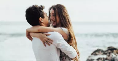 Ingin Pernikahan Langgeng Hingga Akhir Hayat, Lakukan 5 Cara Ini!