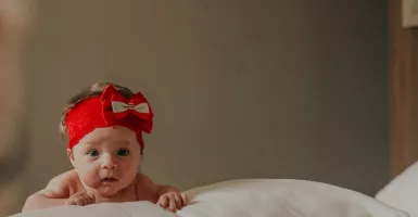 Enggak Usah Sewa Fotografer, Ini 5 Tips Memotret Newborn di Rumah