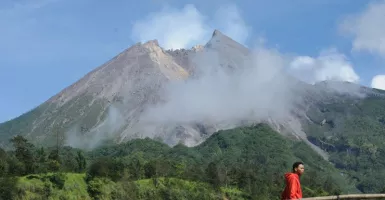 Dahsyat, Gunung Merapi Semburkan Awan Panas 52 Kali dalam 24 Jam
