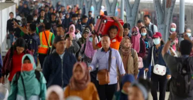 Narasi Larangan Mudik dan TKA China Masuk ke Indonesia Itu Kejam!