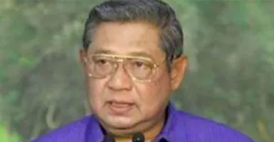 Telak! Max Sopacua Bandingkan SBY dengan Prabowo & Surya Paloh