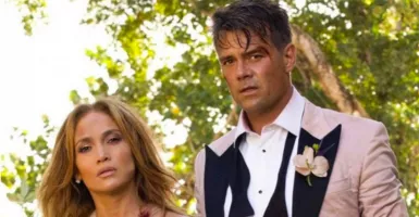 Wow! J-Lo Menikah Sambil Berdarah-Darah di Film Shotgun Wedding