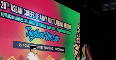 Menhan Prabowo Bak Superhero, Pagi di Bandung, Malam ke Turki