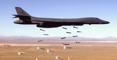 Bisa Gawat! Donald Trump Siagakan Bomber B-1B Dekat Korut