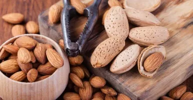 3 Kebaikan Kacang Almond untuk Penderita Hipertensi