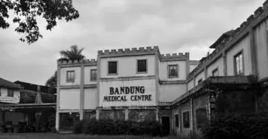 Seram... 2 Bangsal Gedung Bandung Medical Center Selalu Tertutup