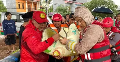 Korban Banjir Berjatuhan, BNPB: 30 Meninggal, 31 Ribu Mengungsi