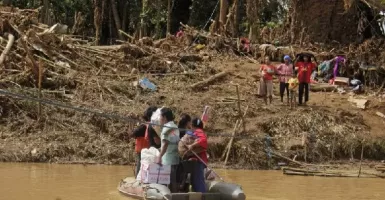 Banjir Lebak Hancurkan 6 Kecamatan, Area Sawah Jadi Aliran Sungai