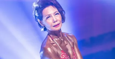 Umur Cuma Angka, Nenek 75 Tahun Menangkan Kontes Binaraga