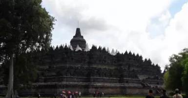 Perayaan Waisak 2021 di Candi Borobudur Diganti Virtual
