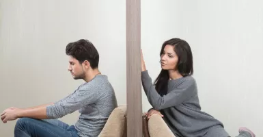 Jangan Terbawa Emosi, 3 Cara Menyikapi Pasangan yang Berubah