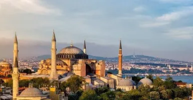 Presiden Amerika dan UNESCO Kecewa Turki Ubah Museum Jadi Masjid
